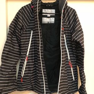O’Neill women’s size Small snowboarding jacket